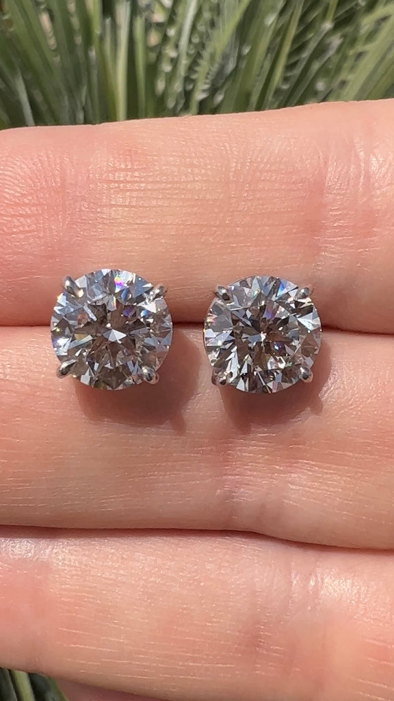 7 Carats Lab Grown Round Diamond Stud Earrings