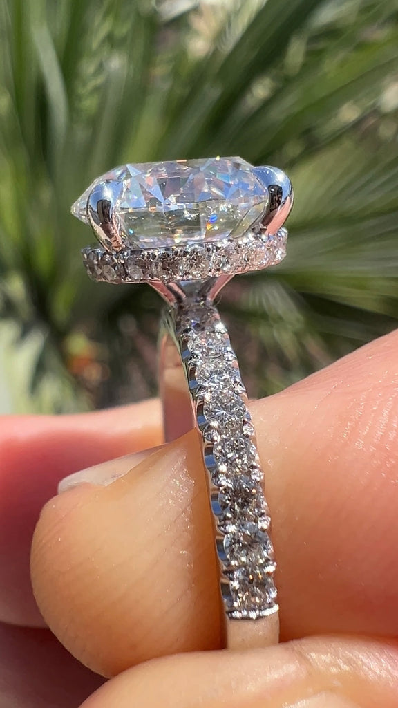 The Raya Ring 4 Carat Round Diamond Engagement Ring with Hidden Halo