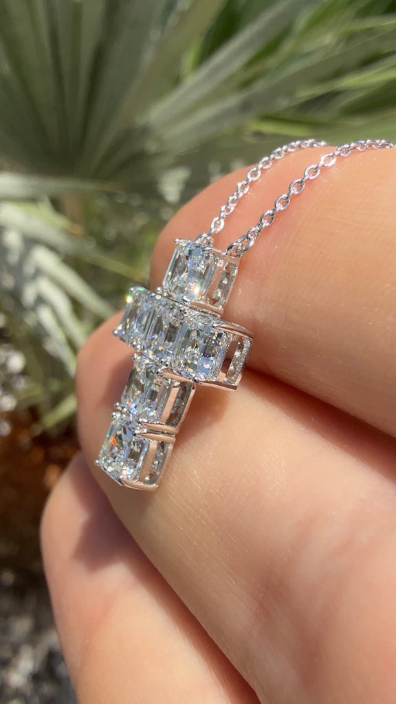 Lab Grown Asscher Cut Diamond Cross Necklace