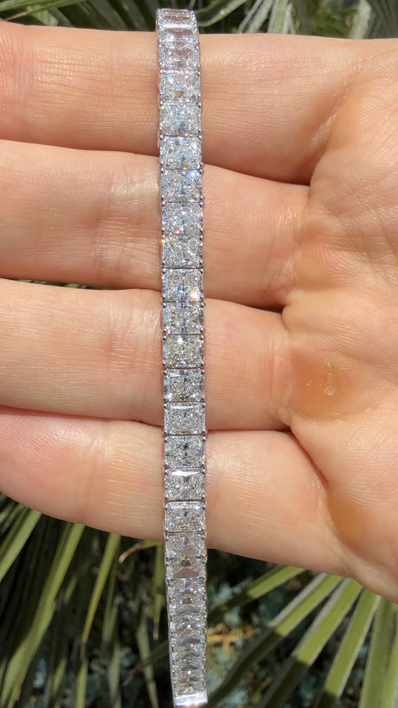Lab Grown Radiant Diamond Bracelet