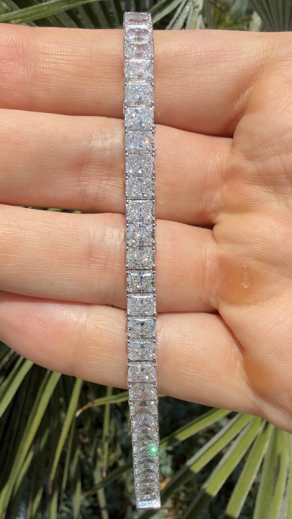 Lab Grown Radiant Diamond Bracelet