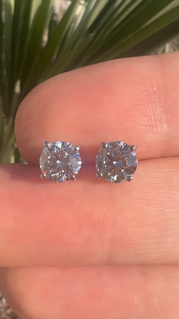 2 Carat Round Lab Grown Diamond Stud Earrings