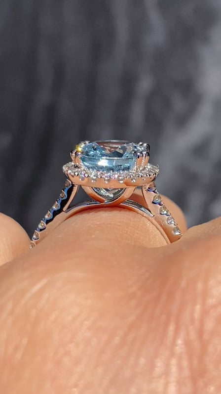 Oval Aquamarine Diamond Engagement Ring