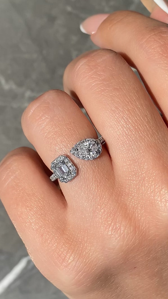 Double Diamond Ring Settings / Modern Two Stone Diamond Engagement Ring