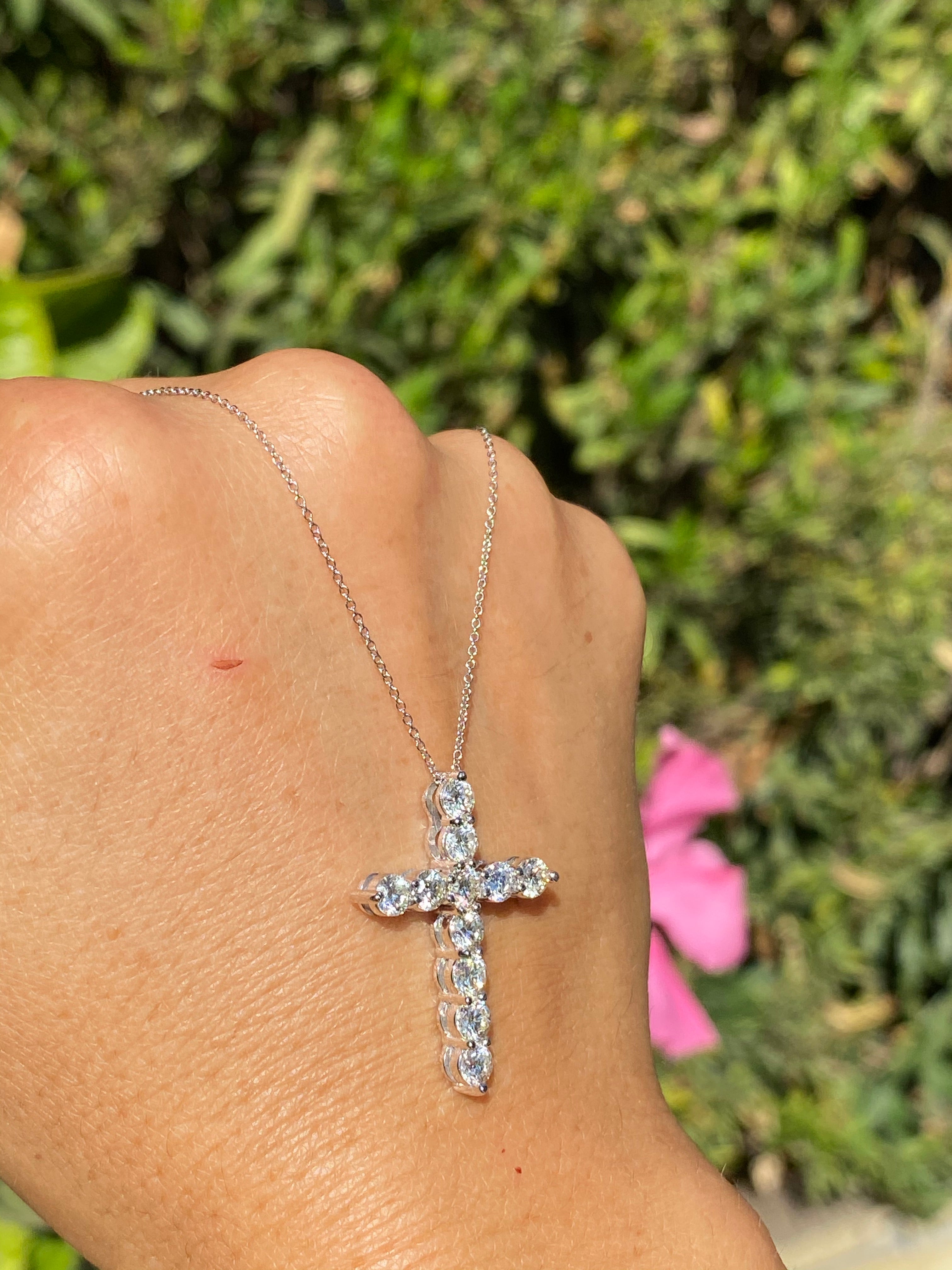 Diamond cross women Outlet