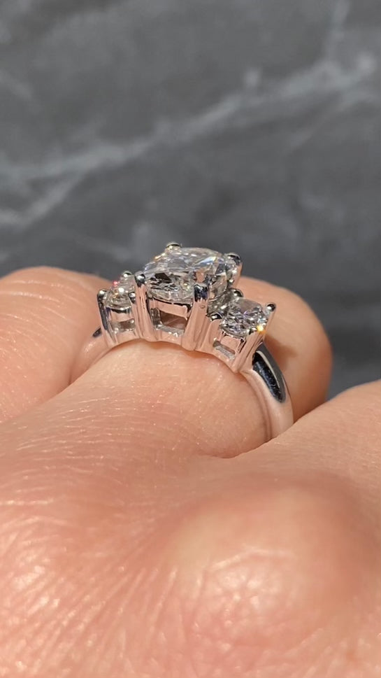 Three Stone Oval Diamond Engagement Ring – Justin's Jewelers